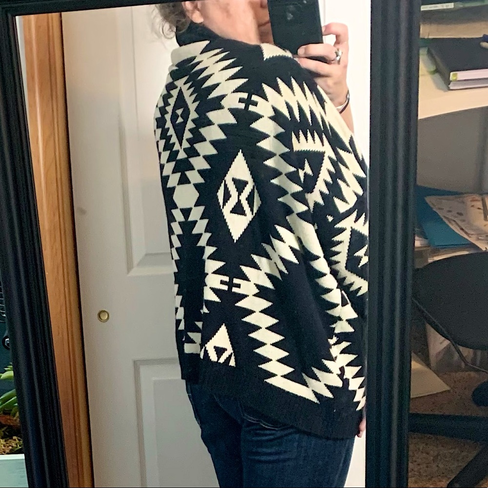 Aztec Sweater - Picture 3 of 6